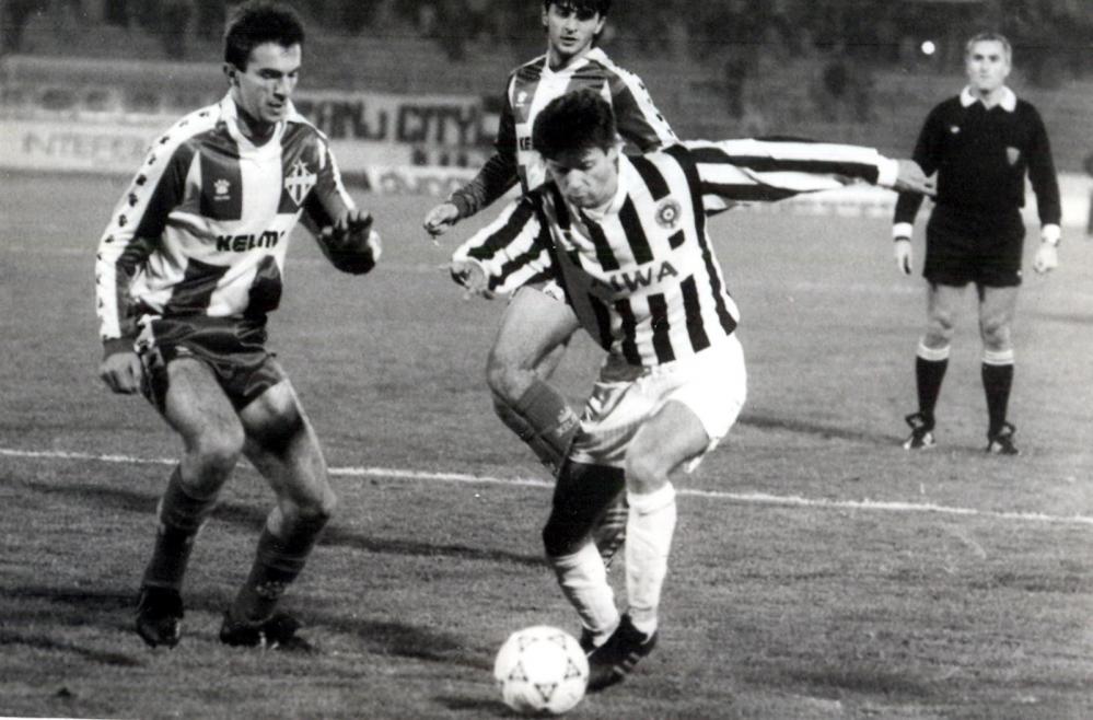 Slobodan Krčmarević vs budućnost.jpg - Slobodan Krčmarević: Ja sam igrač navijača, koji ih je uvijek dizao na noge svojim potezima, nadam se da će to sada raditi i moji fudbaleri